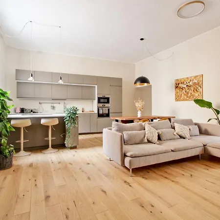 Apartment Boncompagni79 Design & Comfort In The Center Borghese